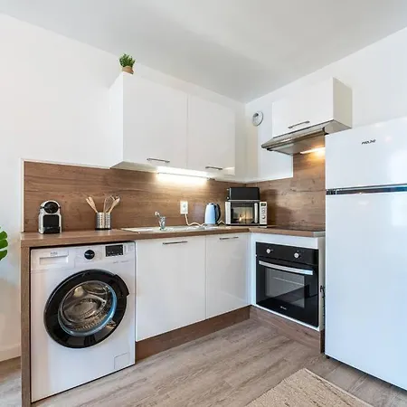 Proche Technopole: Lit Double - Fibre - Lave-linge Grenoble