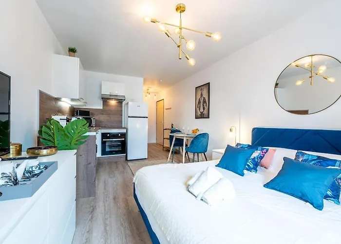 Proche Technopole: Lit Double - Fibre - Lave-linge